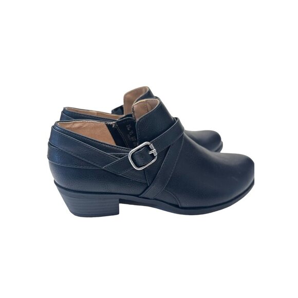 LifeStride Velocity 2.0 Adley Women Black Faux Leather Ankle Booties SZ 6.5M - Picture 13 of 13